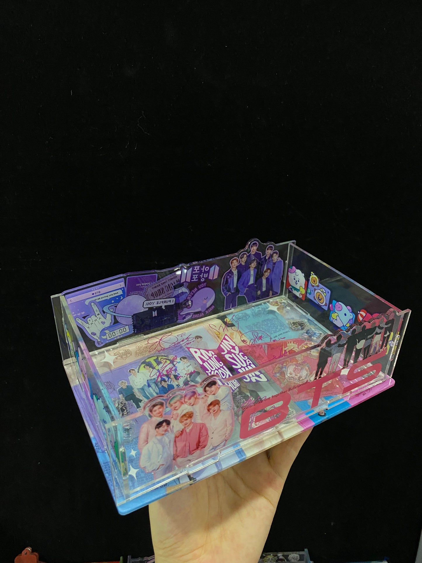 BTS Shaker Tray