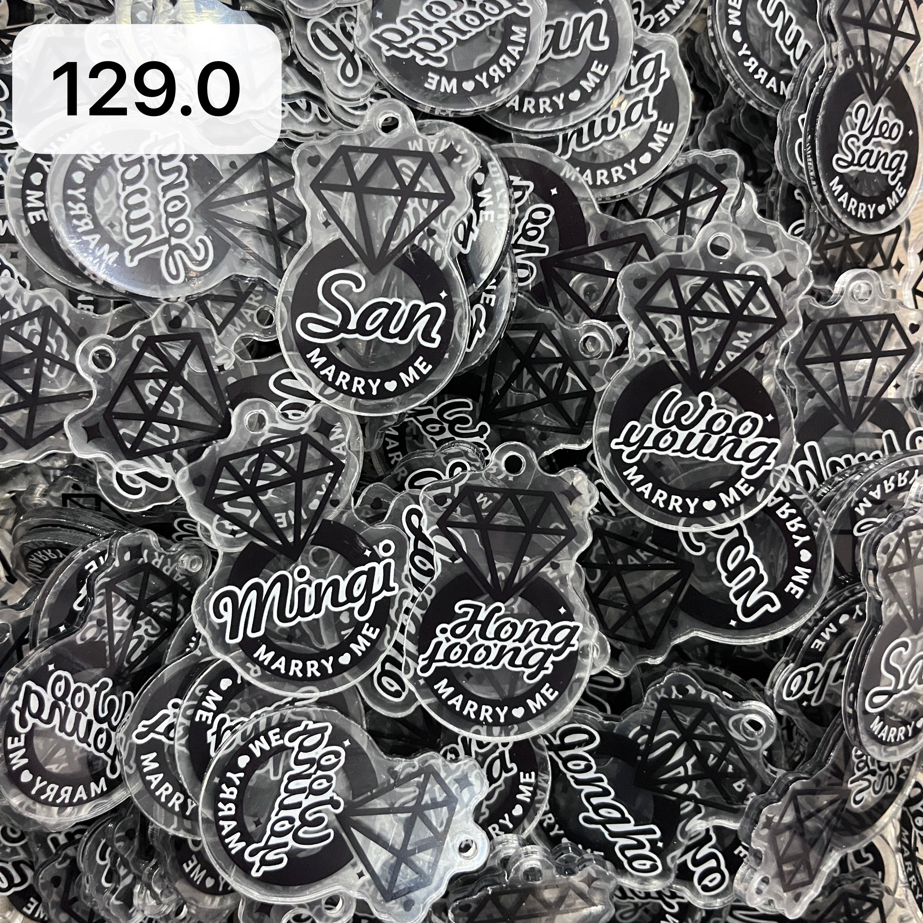 【129.0】For ATINY – OT8 DIY Acrylic Charm for K-pop Keychain – Acrylic Concert Freebies (Preorder 5 Days), Keychain Accessories Beads Acrylic for DIY