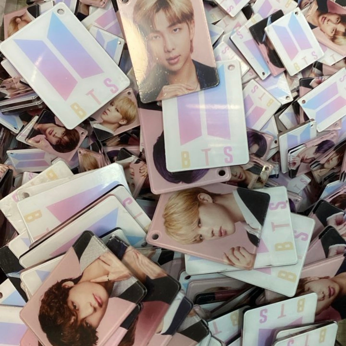 【200.0】for ARMY -OT7 DIY Acrylic Keychain Kit – Acrylic charm for K-pop Concert Freebies (Preorder 5 Days)，keychain-accessories-beads